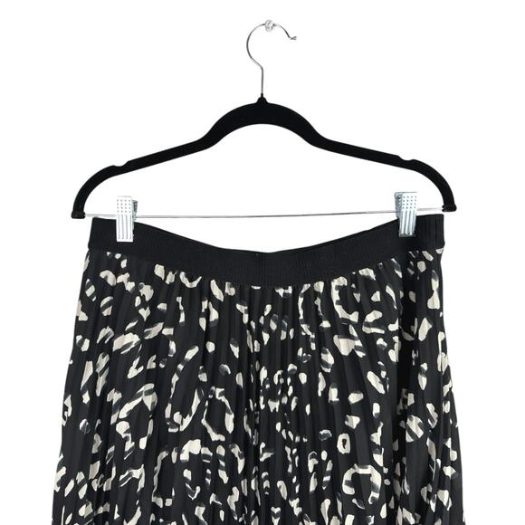 H&M Women's Black White Silky Satin Pleated Elastic Waist Midi A-Line Skirt 14 - Picture 4 of 6